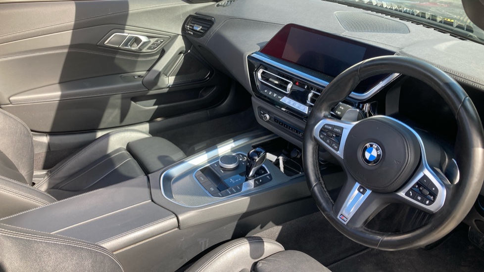 BMW Z4 sDrive 20i M Sport 2dr Auto Petrol Roadster - Image 14
