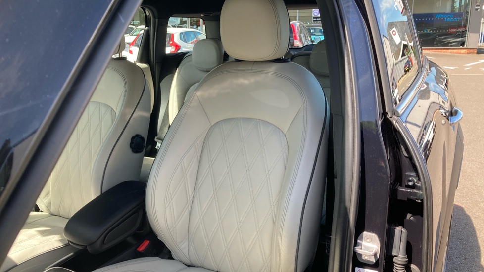 MINI Countryman 2.0 Cooper S Exclusive 5dr Auto Petrol Hatchback - Image 22