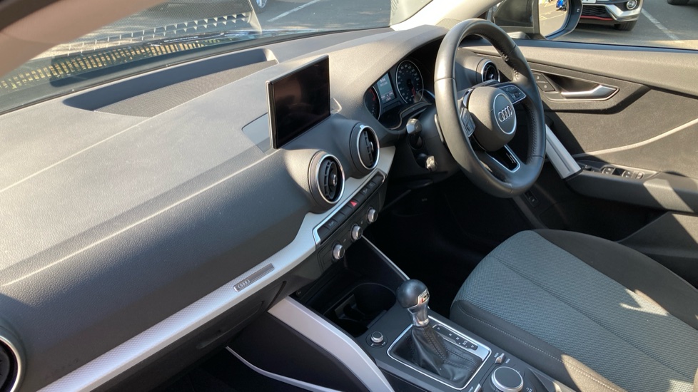 Audi Q2 35 TFSI Technik 5dr S Tronic Petrol Estate - Image 9