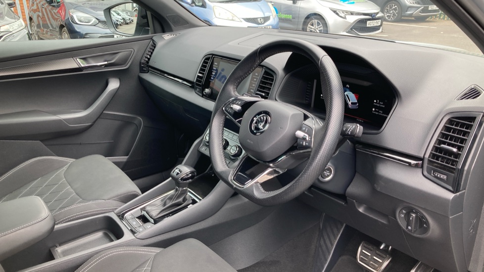 Skoda Karoq 1.5 TSI Sportline 5dr DSG Petrol Estate - Image 11