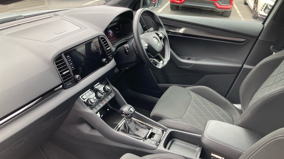 Skoda Karoq 1.5 TSI Sportline 5dr DSG Petrol Estate - Image 13