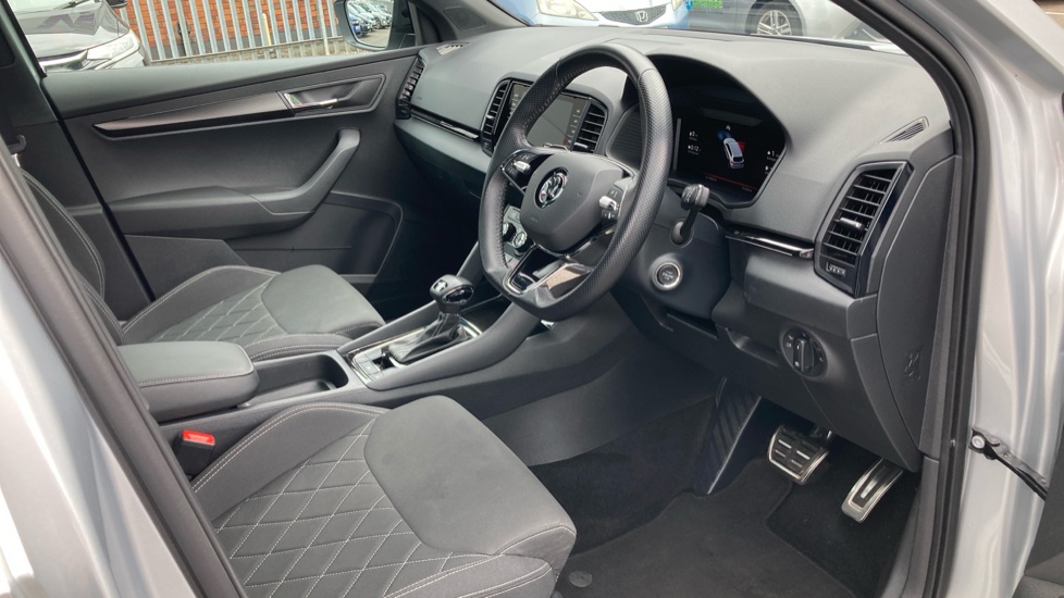 Skoda Karoq 1.5 TSI Sportline 5dr DSG Petrol Estate - Image 45