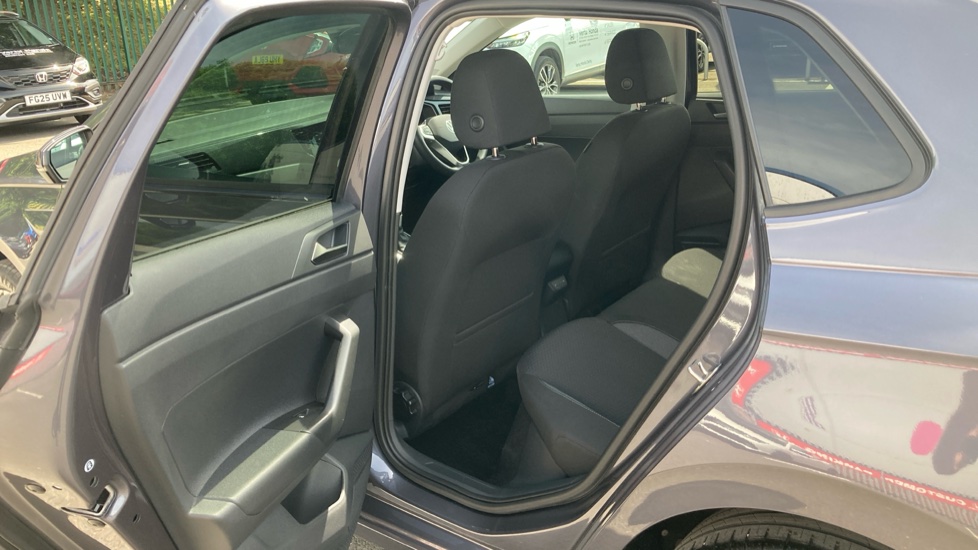 Volkswagen Polo 1.0 TSI Match 5dr DSG Petrol Hatchback - Image 16