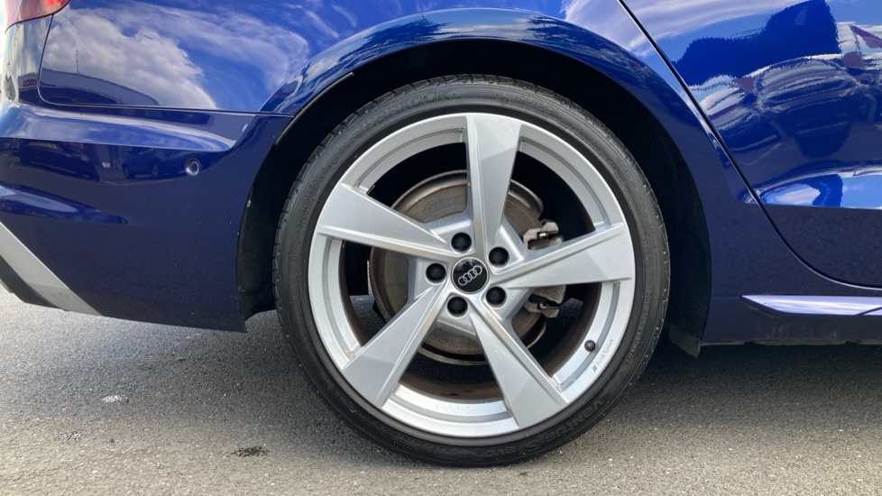 Audi A4 35 TDI S Line 4dr S Tronic [Tech Pack] Diesel Saloon - Image 7