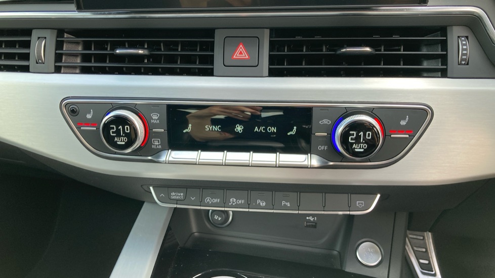 Audi A4 35 TDI S Line 4dr S Tronic [Tech Pack] Diesel Saloon - Image 25