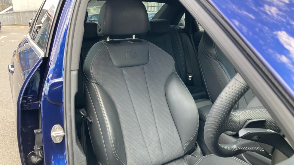 Audi A4 35 TDI S Line 4dr S Tronic [Tech Pack] Diesel Saloon - Image 39