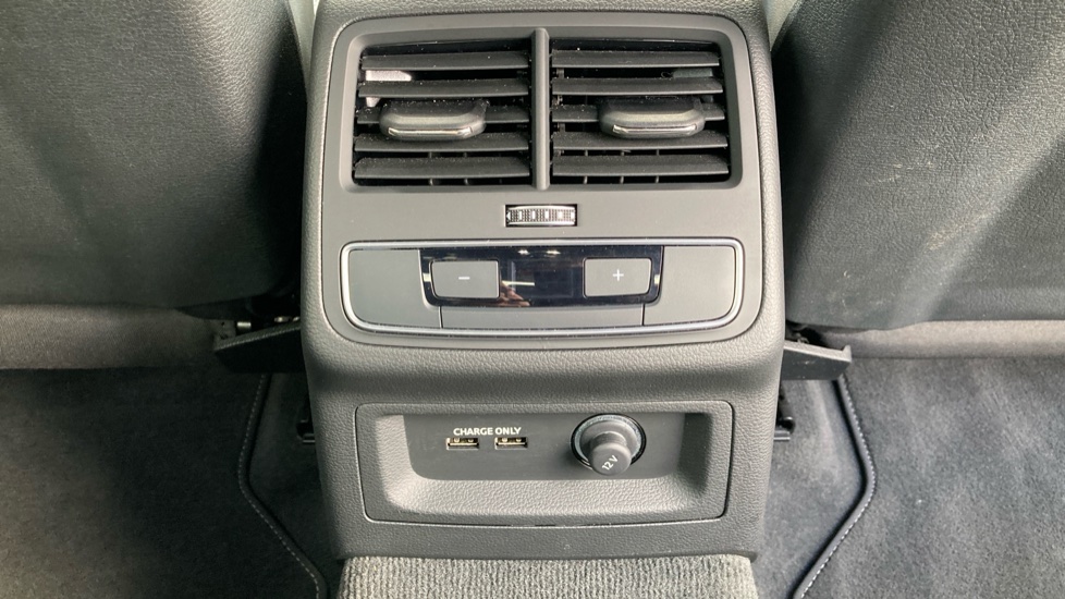 Audi A4 35 TDI S Line 4dr S Tronic [Tech Pack] Diesel Saloon - Image 42