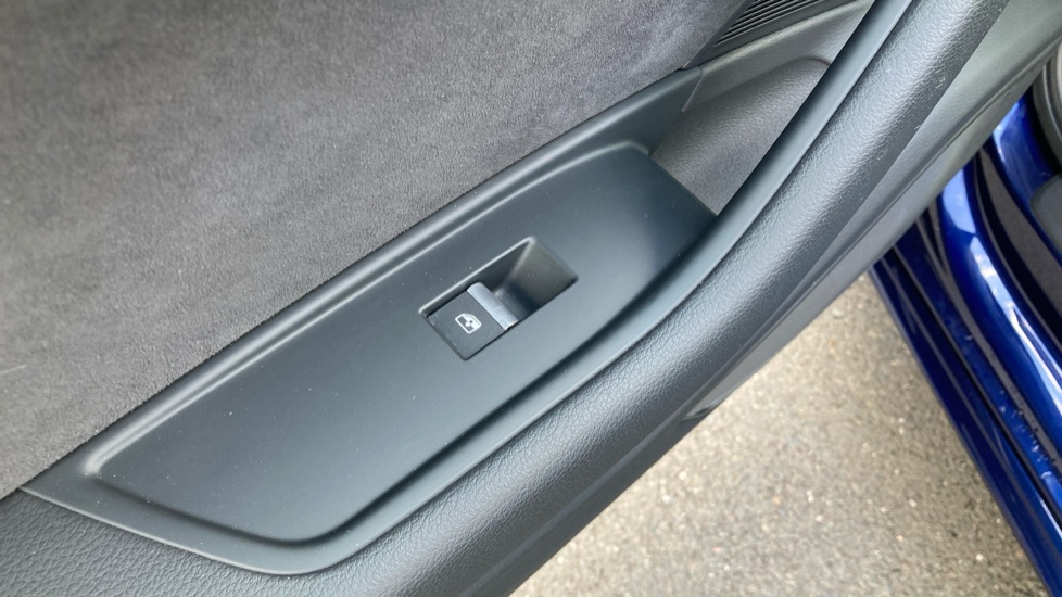 Audi A4 35 TDI S Line 4dr S Tronic [Tech Pack] Diesel Saloon - Image 52