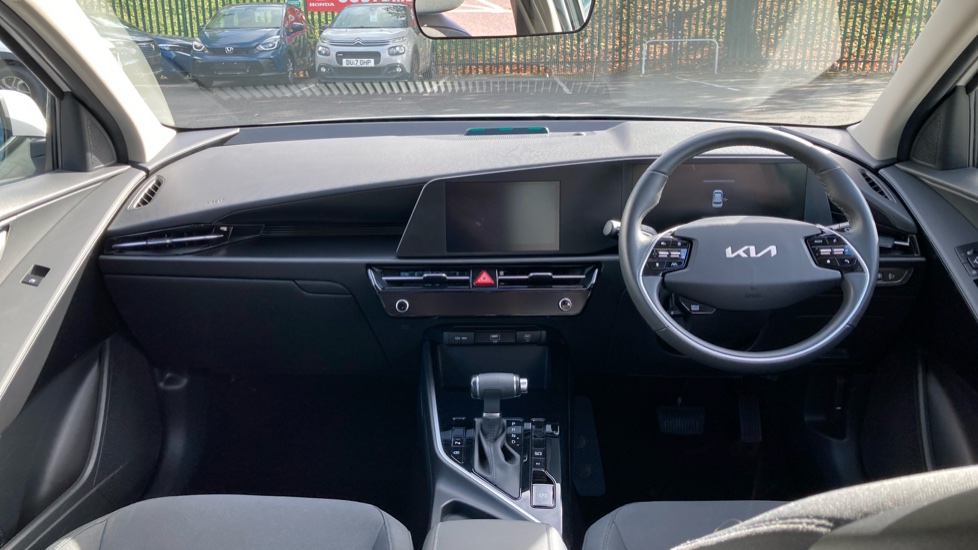 Kia Niro 1.6 GDi PHEV 2 5dr DCT Estate - Image 10