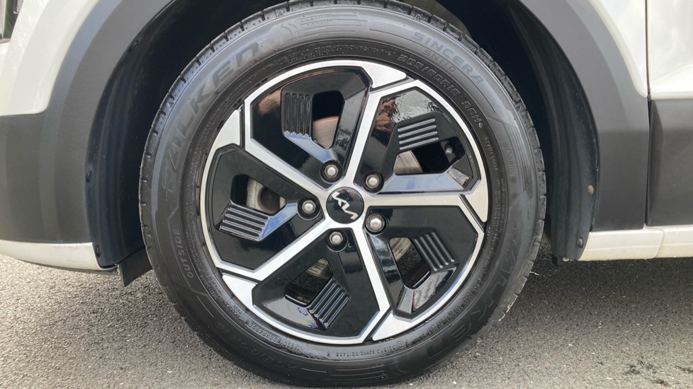 Kia Niro 1.6 GDi PHEV 2 5dr DCT Estate - Image 44