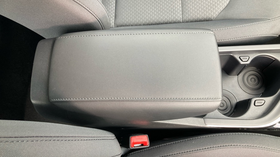 Kia Niro 1.6 GDi PHEV 2 5dr DCT Estate - Image 55