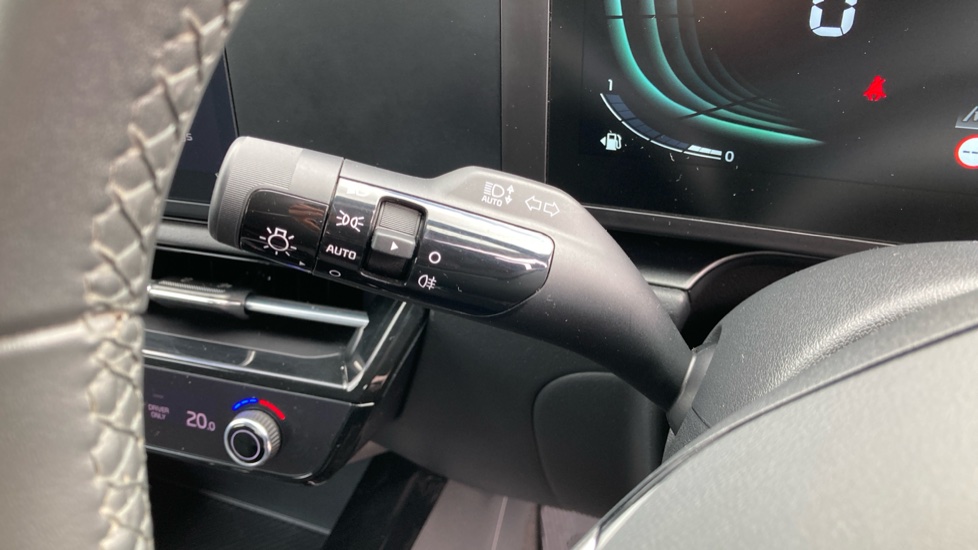 Kia Niro 1.6 GDi PHEV 2 5dr DCT Estate - Image 56