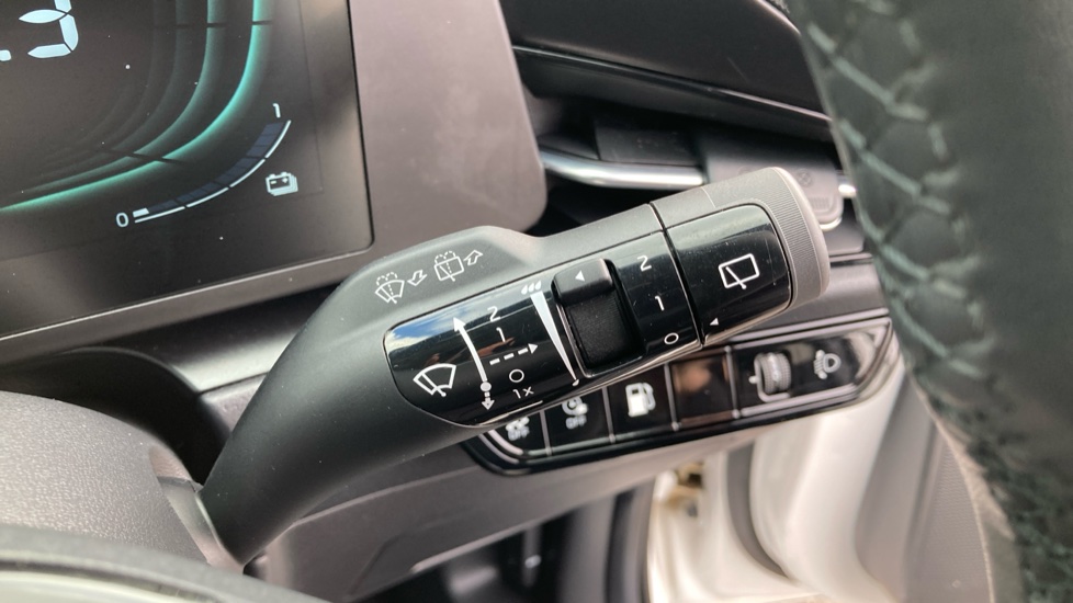Kia Niro 1.6 GDi PHEV 2 5dr DCT Estate - Image 57