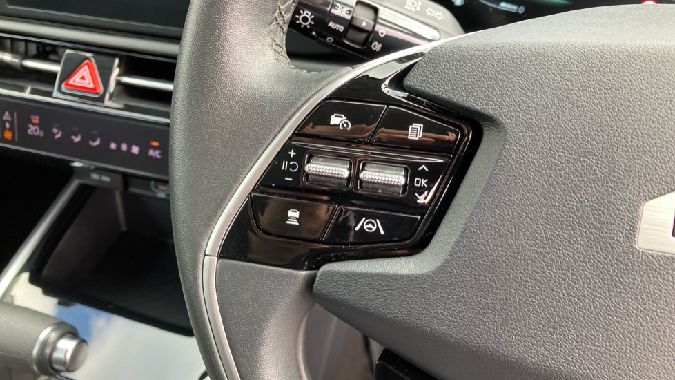 Kia Niro 1.6 GDi PHEV 2 5dr DCT Estate - Image 58
