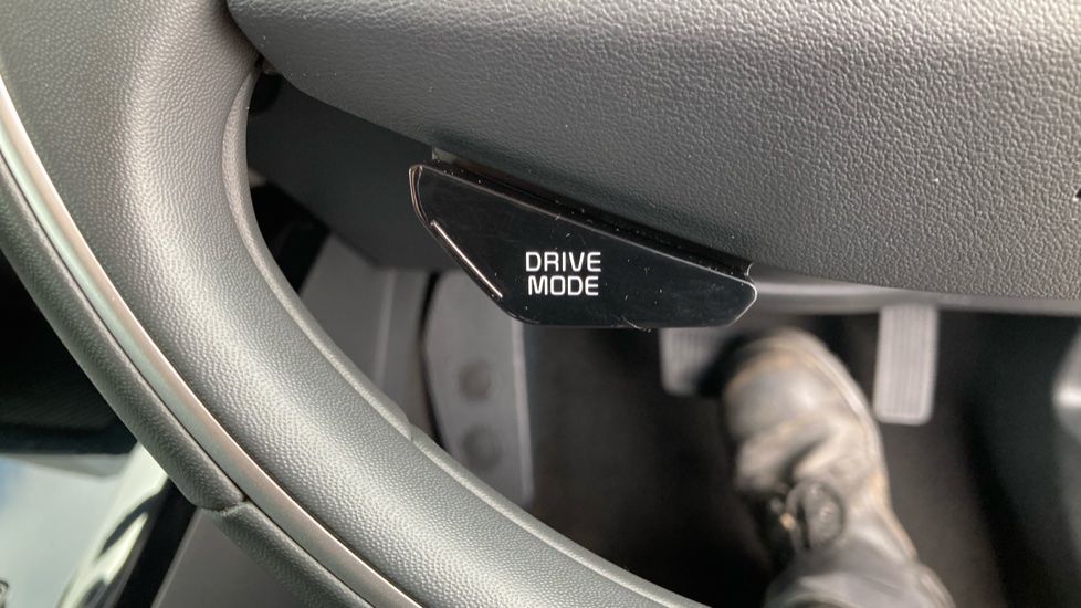 Kia Niro 1.6 GDi PHEV 2 5dr DCT Estate - Image 60