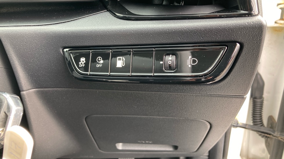 Kia Niro 1.6 GDi PHEV 2 5dr DCT Estate - Image 62
