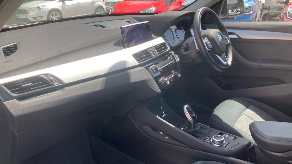 BMW X1 sDrive 20i [178] SE 5dr Step Auto Petrol Estate - Image 9