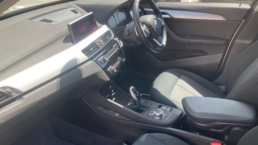 BMW X1 sDrive 20i [178] SE 5dr Step Auto Petrol Estate - Image 13