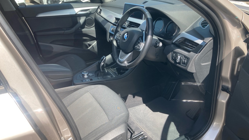 BMW X1 sDrive 20i [178] SE 5dr Step Auto Petrol Estate - Image 41