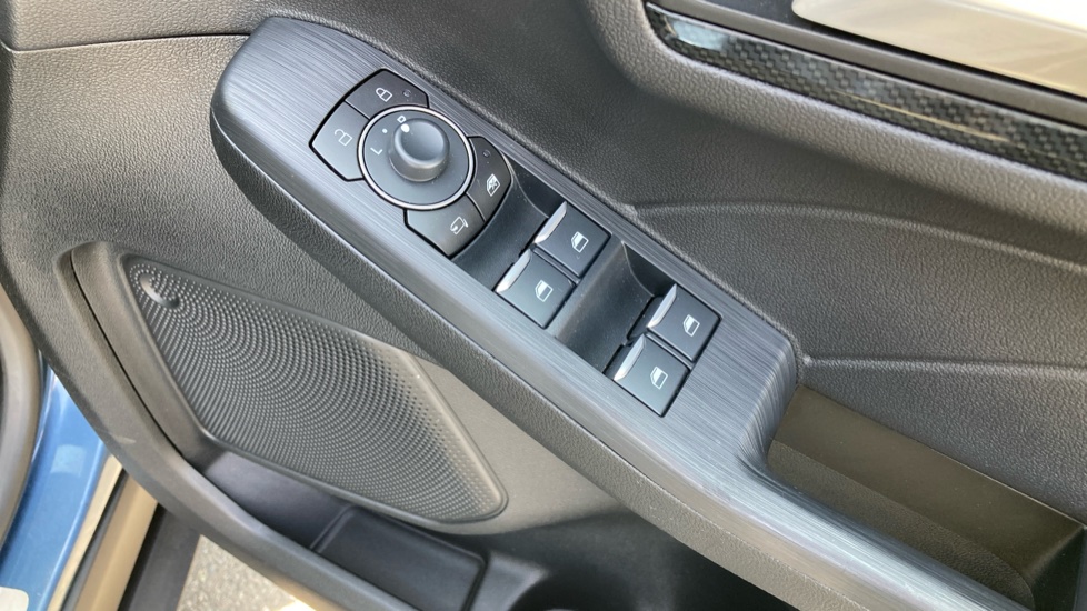 Ford Kuga 1.5 EcoBoost 150 ST-Line X Edition 5dr Petrol Estate - Image 44