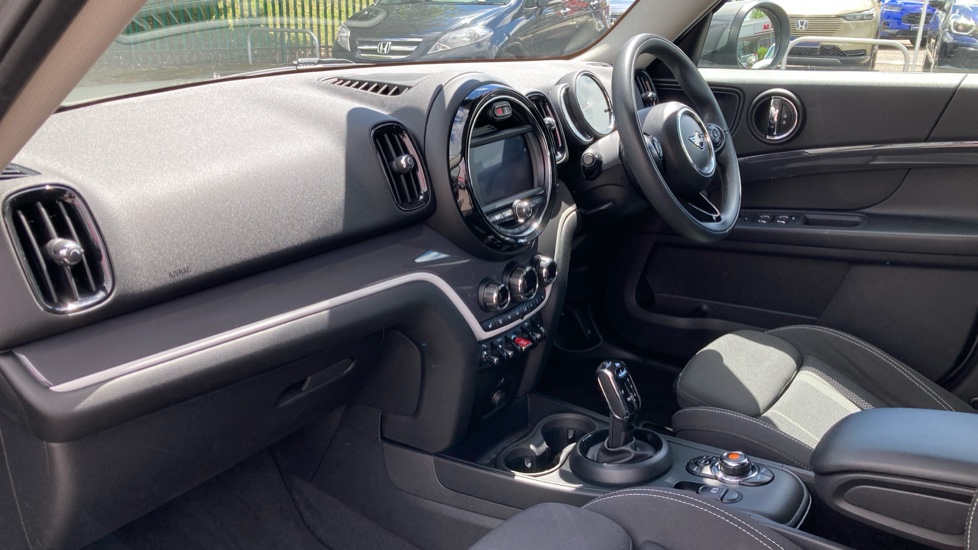 MINI Countryman 2.0 Cooper S Classic 5dr Auto Petrol Hatchback - Image 9