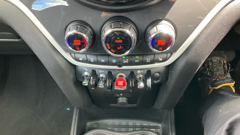 MINI Countryman 2.0 Cooper S Classic 5dr Auto Petrol Hatchback - Image 29
