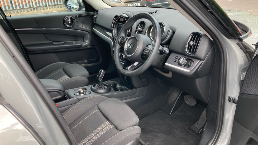 MINI Countryman 2.0 Cooper S Classic 5dr Auto Petrol Hatchback - Image 40