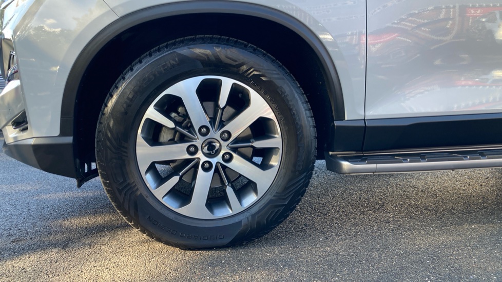 Ssangyong Rexton 2.2 Ultimate 5dr Auto Diesel Estate - Image 7