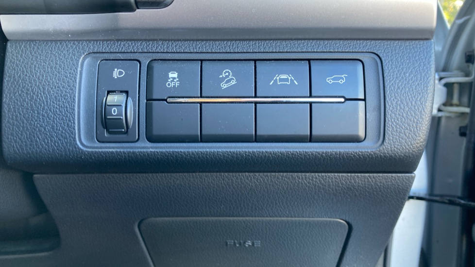 Ssangyong Rexton 2.2 Ultimate 5dr Auto Diesel Estate - Image 26