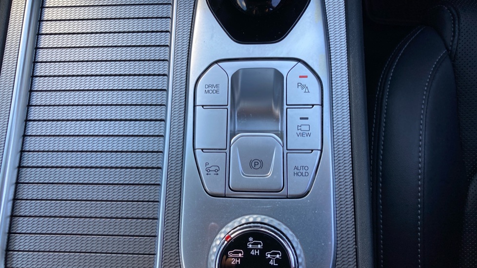 Ssangyong Rexton 2.2 Ultimate 5dr Auto Diesel Estate - Image 39