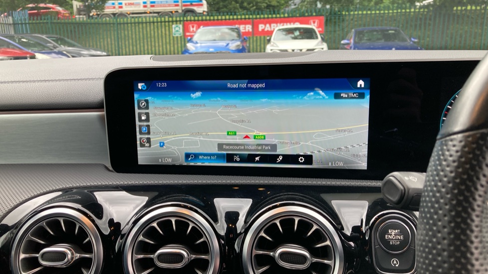 Mercedes-Benz CLA 220 AMG Line Premium 4dr Tip Auto Petrol Saloon - Image 31