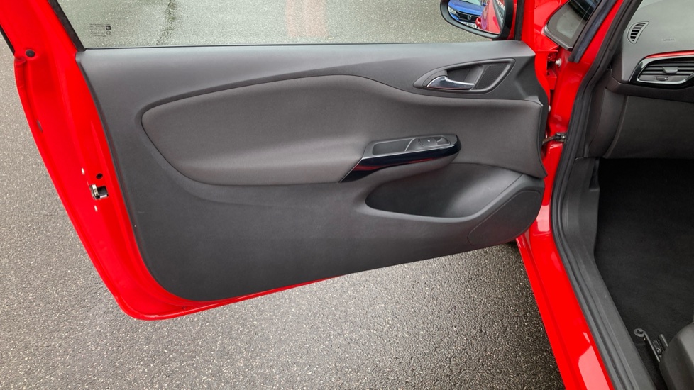 Vauxhall Corsa 1.4 [75] Griffin 3dr Petrol Hatchback - Image 25