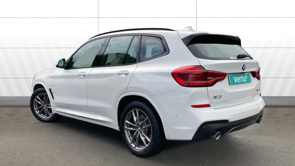 BMW X3 xDrive 30e M Sport 5dr Auto Estate - Image 2