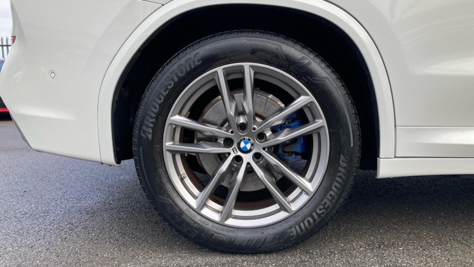 BMW X3 xDrive 30e M Sport 5dr Auto Estate - Image 7
