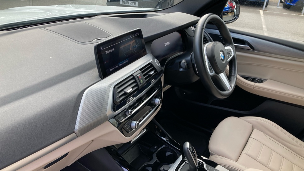 BMW X3 xDrive 30e M Sport 5dr Auto Estate - Image 9
