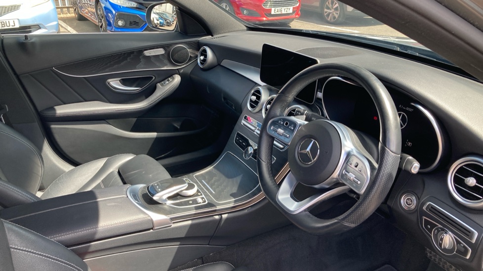 Mercedes-Benz C-Class C300d AMG Line Edition Premium 4dr 9G-Tronic Diesel Saloon - Image 14