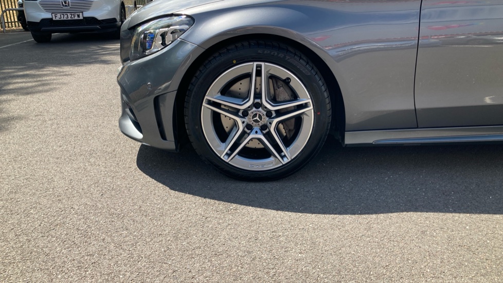 Mercedes-Benz C-Class C300d AMG Line Edition Premium 4dr 9G-Tronic Diesel Saloon - Image 53