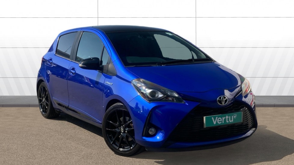 Toyota Yaris 1.5 Hybrid GR-Sport 5dr CVT Hybrid Hatchback - Image 1