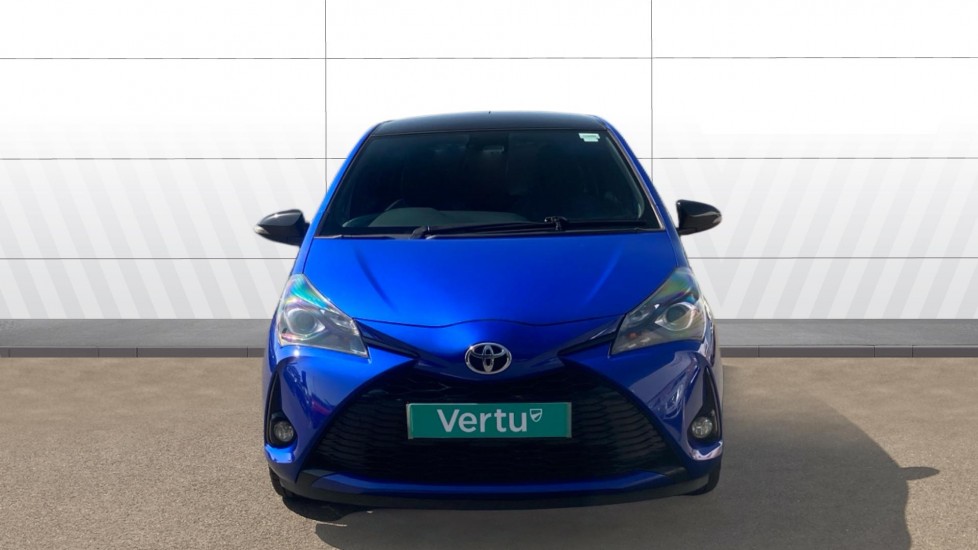 Toyota Yaris 1.5 Hybrid GR-Sport 5dr CVT Hybrid Hatchback - Image 3