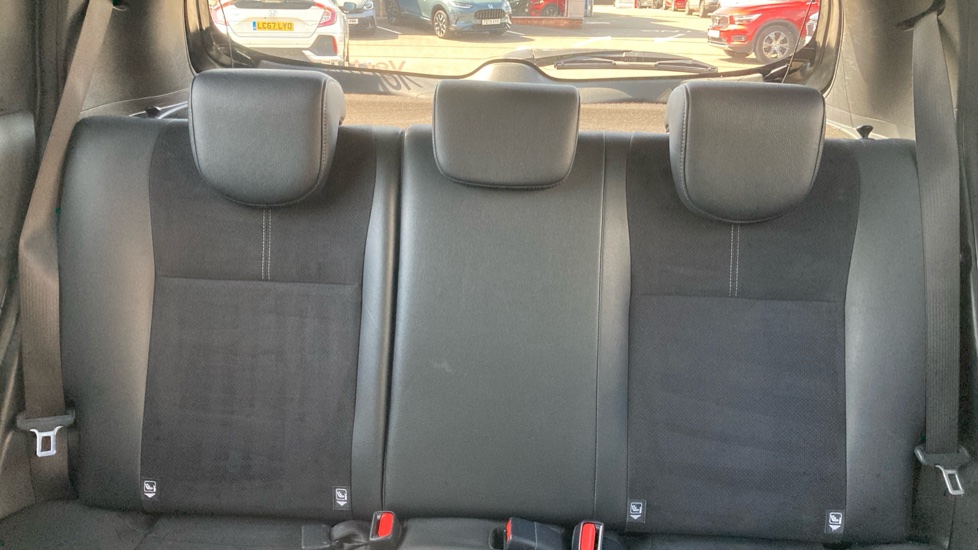 Toyota Yaris 1.5 Hybrid GR-Sport 5dr CVT Hybrid Hatchback - Image 15