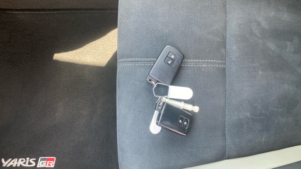 Toyota Yaris 1.5 Hybrid GR-Sport 5dr CVT Hybrid Hatchback - Image 20