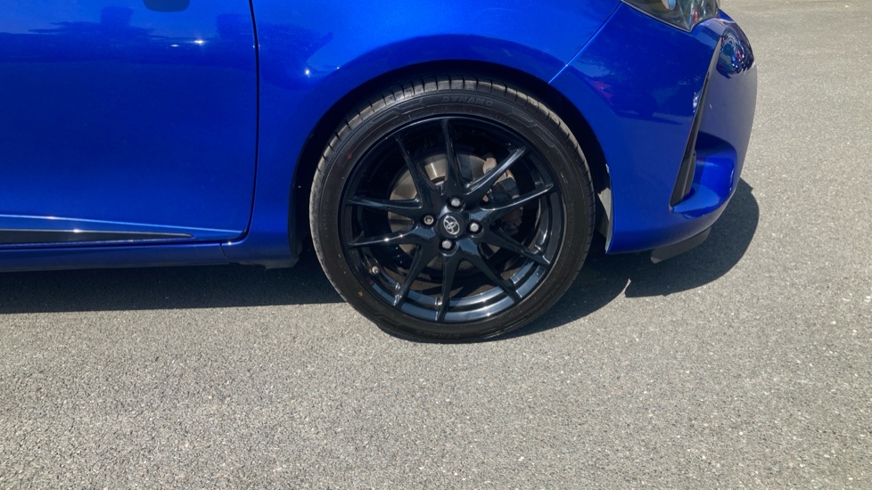 Toyota Yaris 1.5 Hybrid GR-Sport 5dr CVT Hybrid Hatchback - Image 49