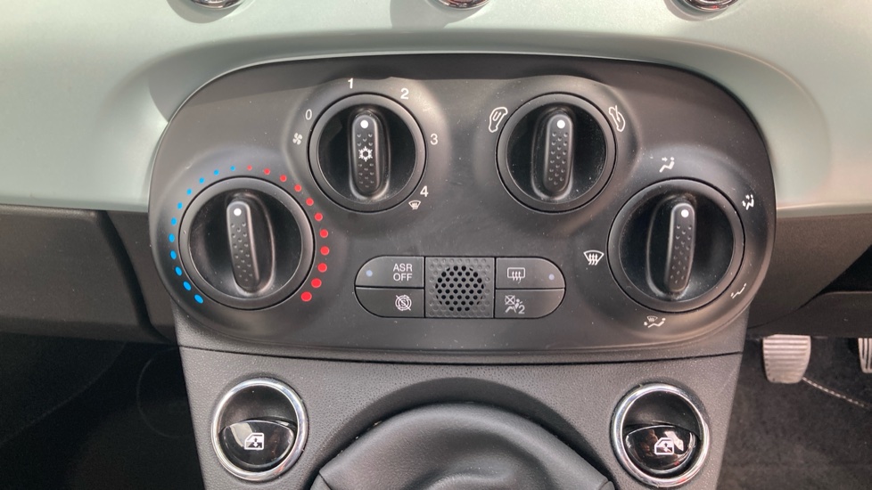 Fiat 500 1.0 Mild Hybrid Dolcevita [Part Leather] 2dr Petrol Convertible - Image 29