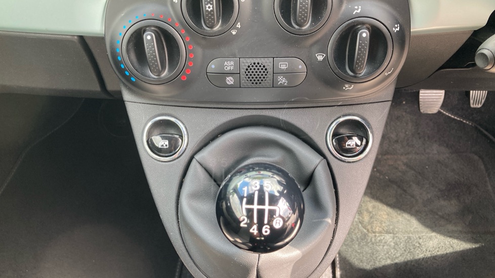 Fiat 500 1.0 Mild Hybrid Dolcevita [Part Leather] 2dr Petrol Convertible - Image 30