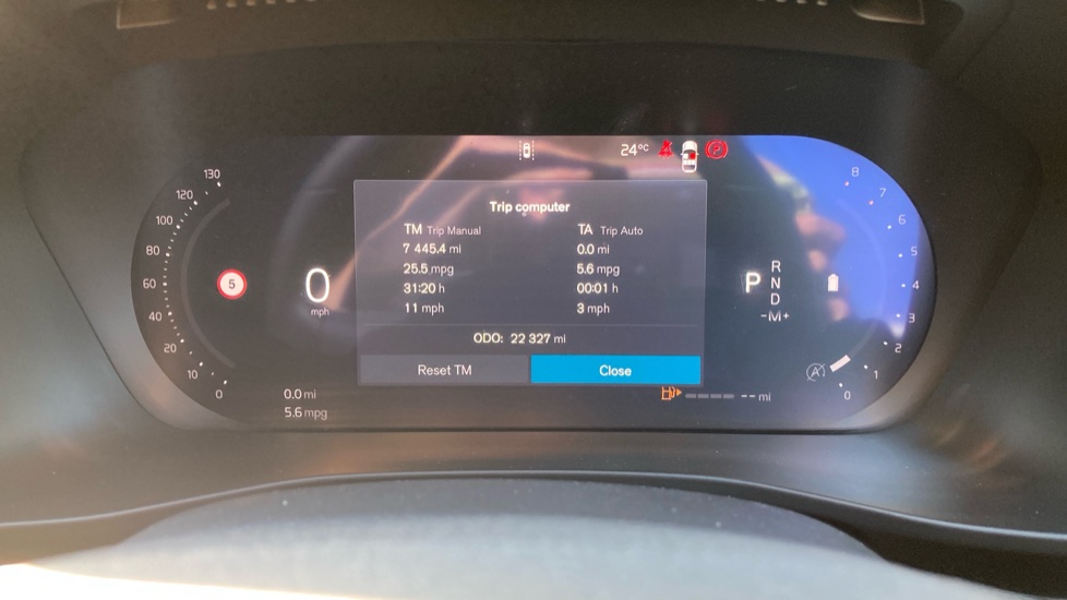 Volvo XC40 2.0 B4P Plus Dark 5dr Auto Petrol Estate - Image 18