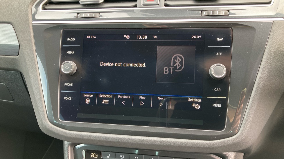 Volkswagen Tiguan 2.0 TDi 150 R-Line Tech 5dr DSG Diesel Estate - Image 59