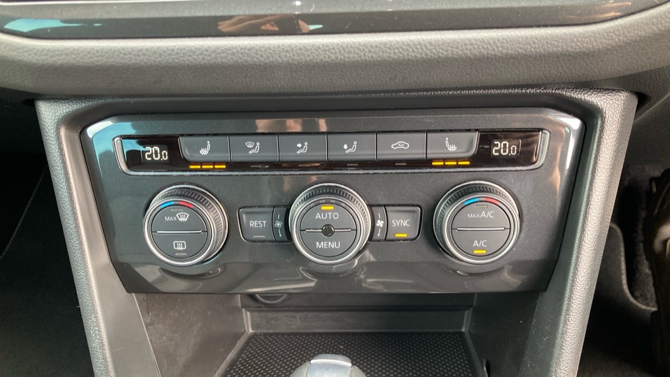 Volkswagen Tiguan 2.0 TDi 150 R-Line Tech 5dr DSG Diesel Estate - Image 66