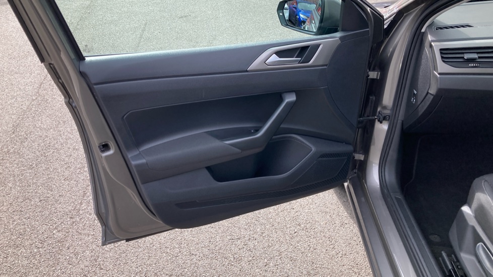 Volkswagen Polo 1.0 TSI 95 Match 5dr Petrol Hatchback - Image 45