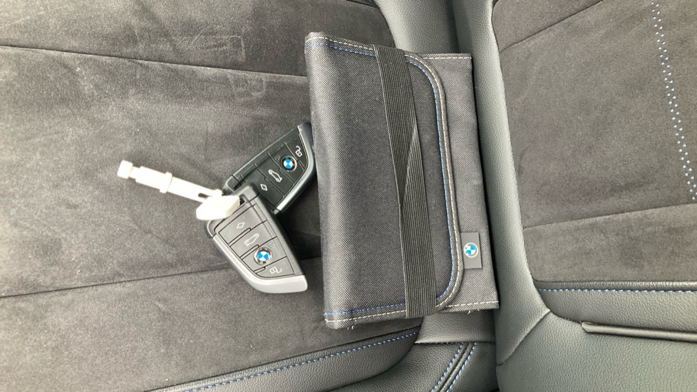 BMW 3 Series 320i M Sport 4dr Step Auto Petrol Saloon - Image 19