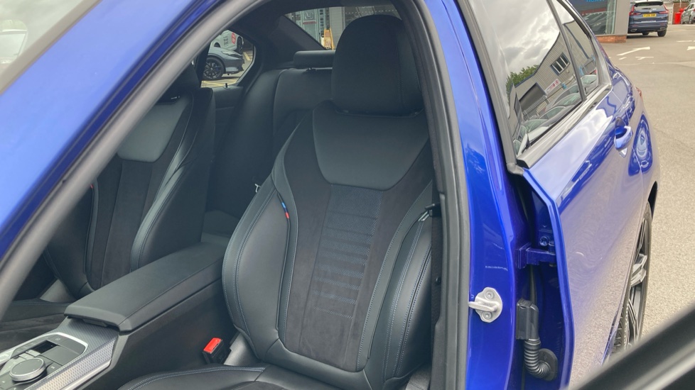BMW 3 Series 320i M Sport 4dr Step Auto Petrol Saloon - Image 23